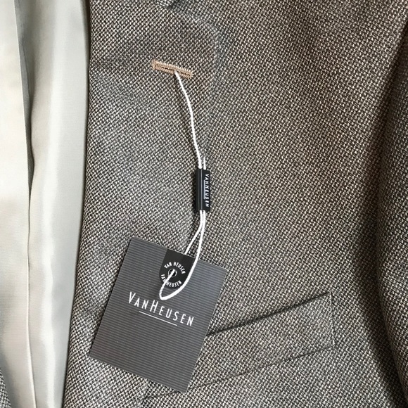 Van Heusen Men’s Sport Coat - Picture 2 of 3